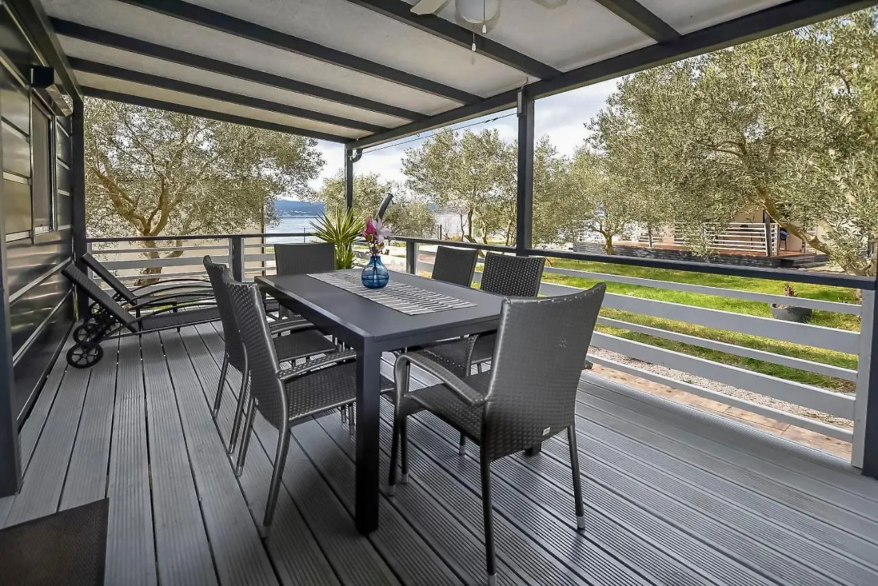 Mobile Home Pen Shell Biograd Na Moru Croatia