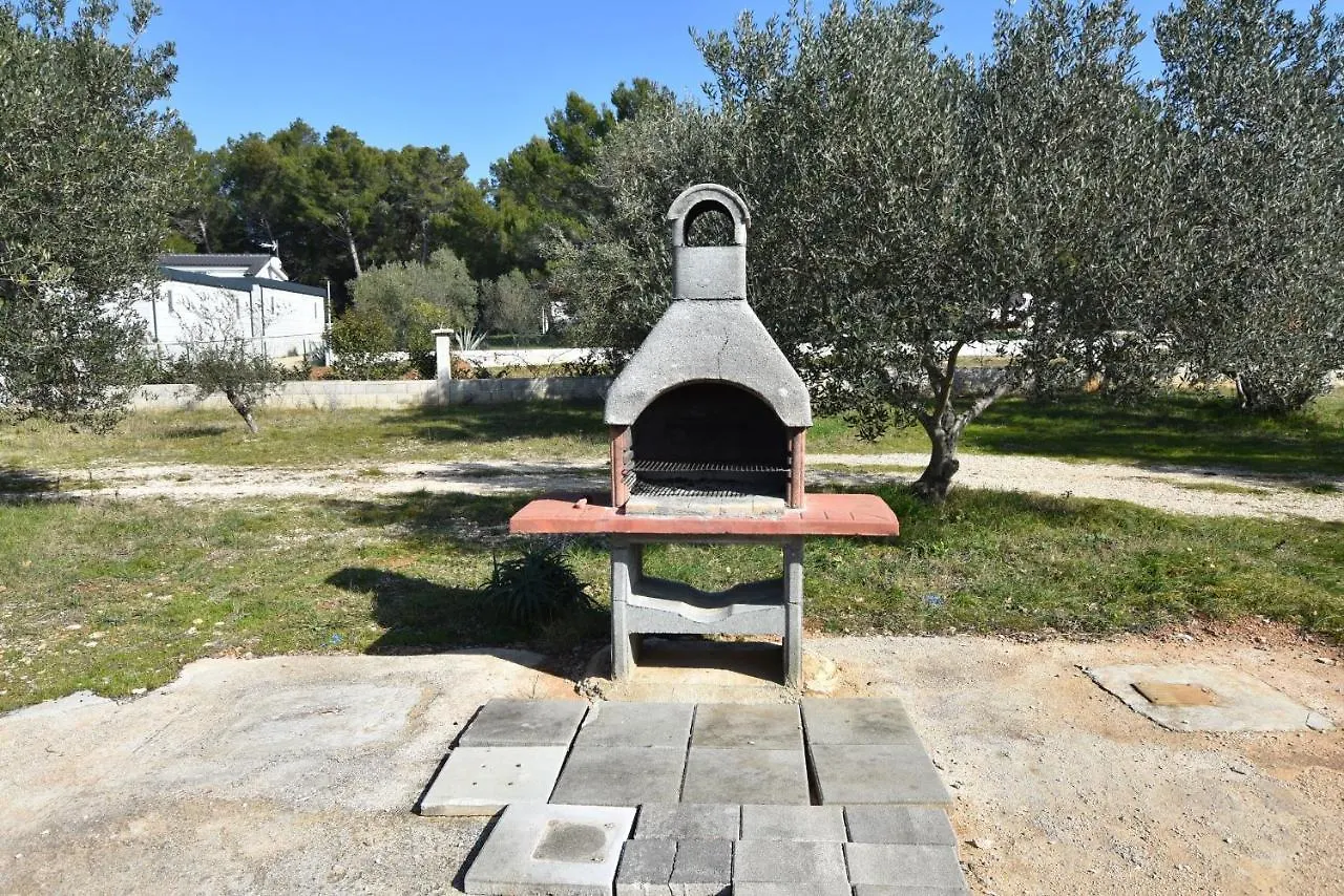 Mobile Home Pen Shell Biograd Na Moru